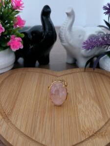 Anel de Quartzo Rosa – Amor, Cura Emocional e Harmonia Interior